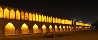 Ispahan 2 : quand les ponts s'habillent de lumière...